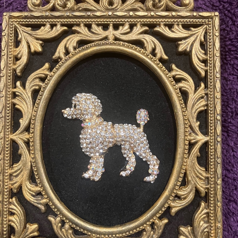 JEWELRY ART IN VINTAGE ITALIAN METALLIC FRAME. UNIQUE Perfect for poodle lovers - Picture 7 of 8